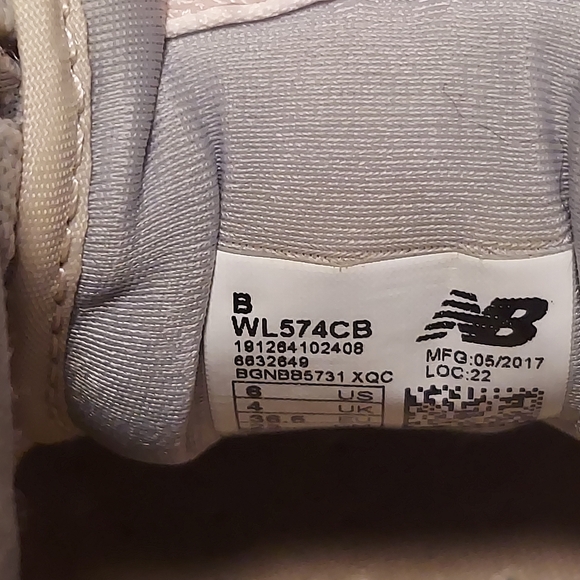 New Balance Women's Classic 574 Beige Tan - Picture 5 of 8